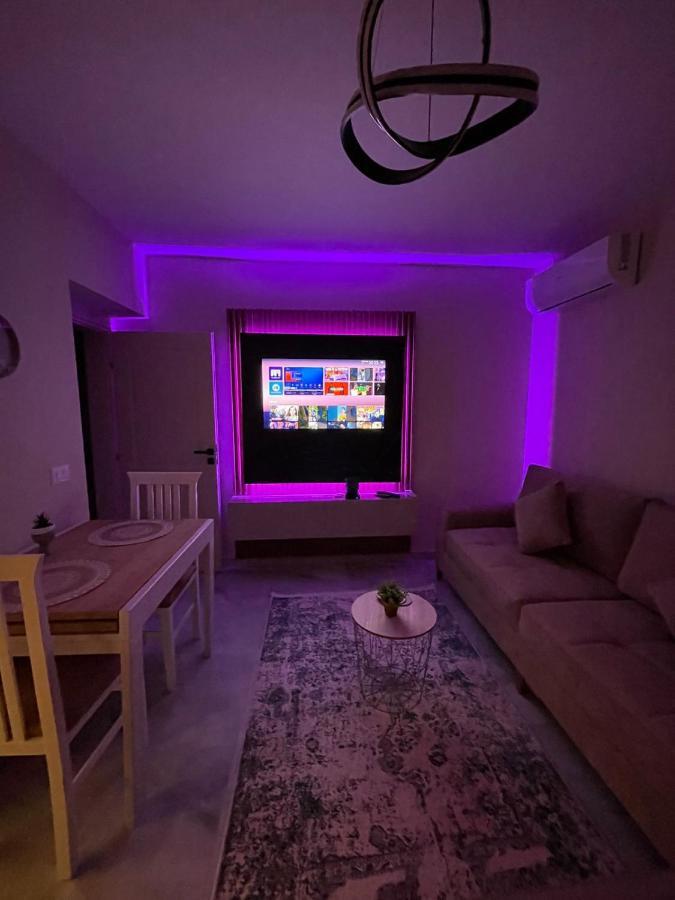 Downtown Deluxe Apartment Shkoder Luaran gambar
