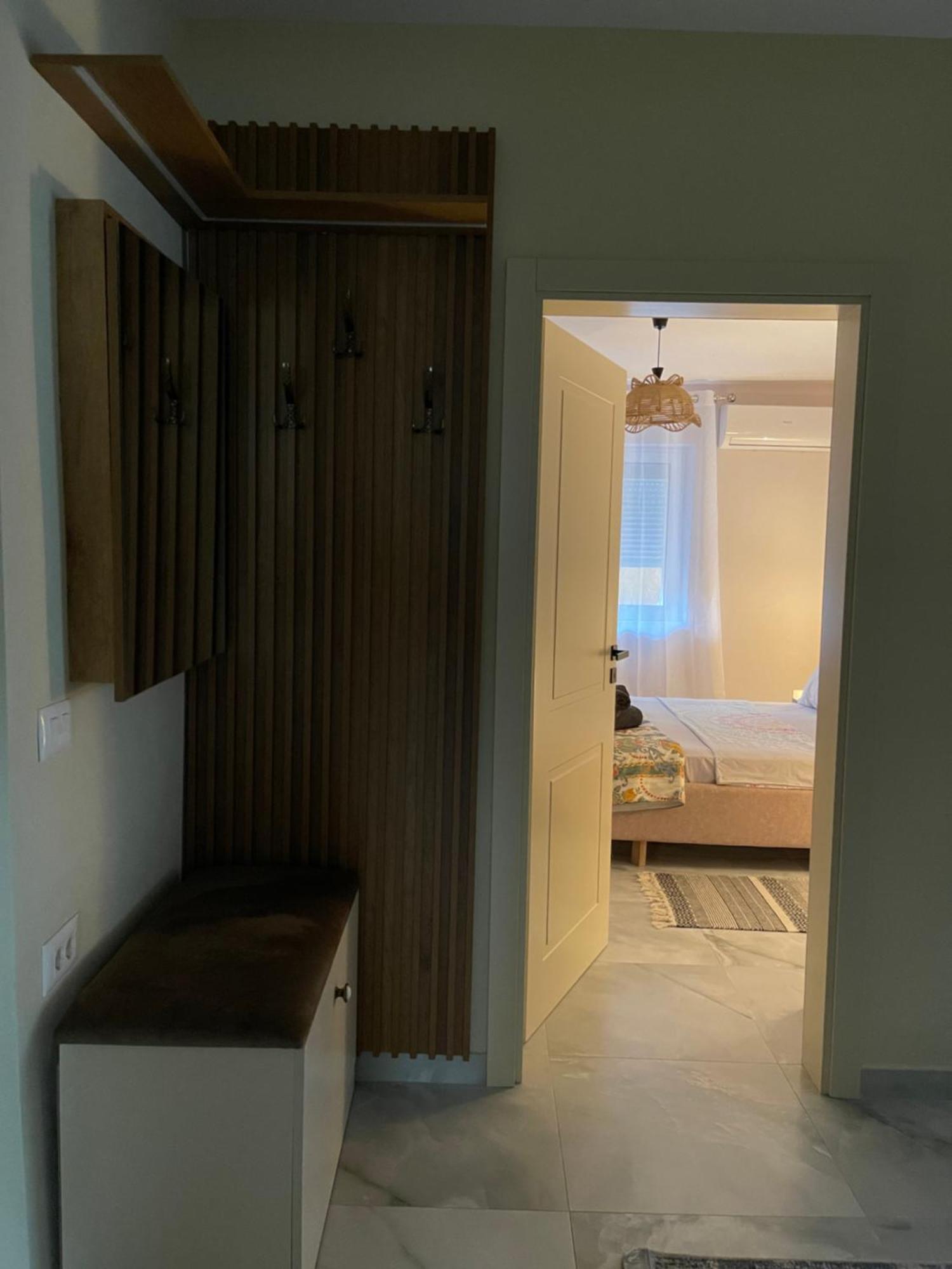 Downtown Deluxe Apartment Shkoder Luaran gambar